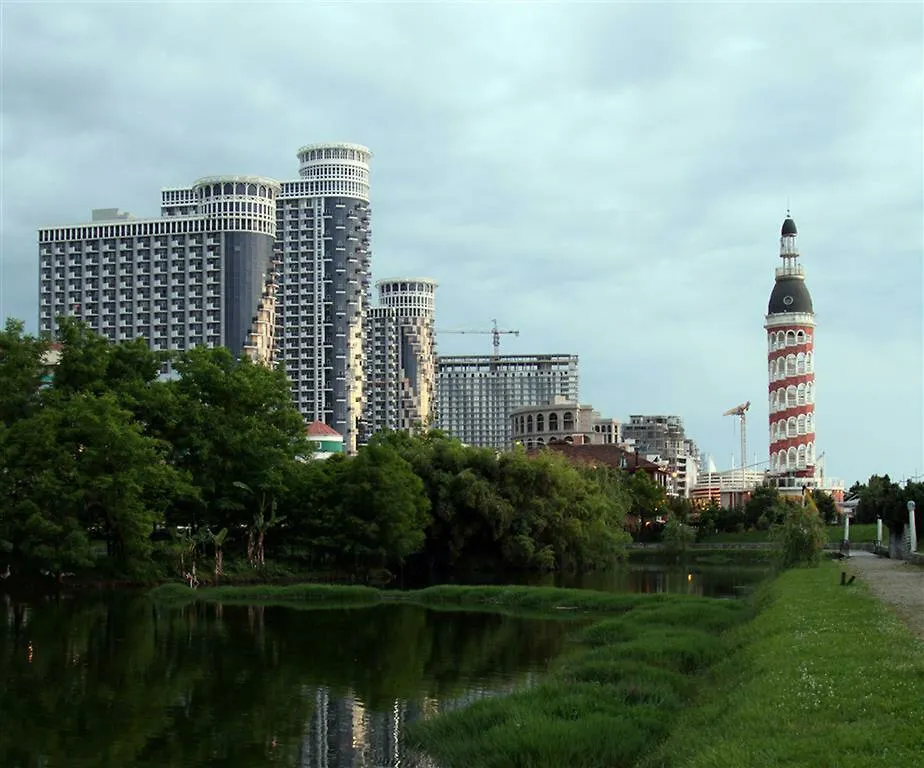 Apartment Orbi Sea Tower David バトゥーミ